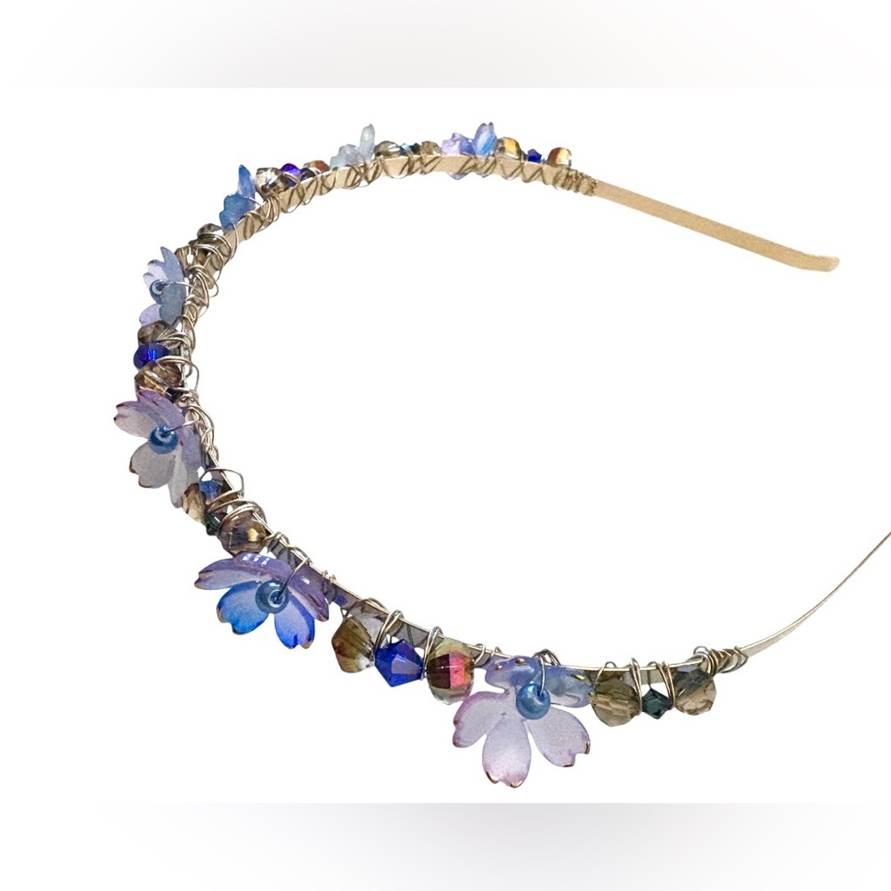 Fairy Headband with Austrian Crystals, Lucite Flowers and Glass Pearls - Picture 4 of 7